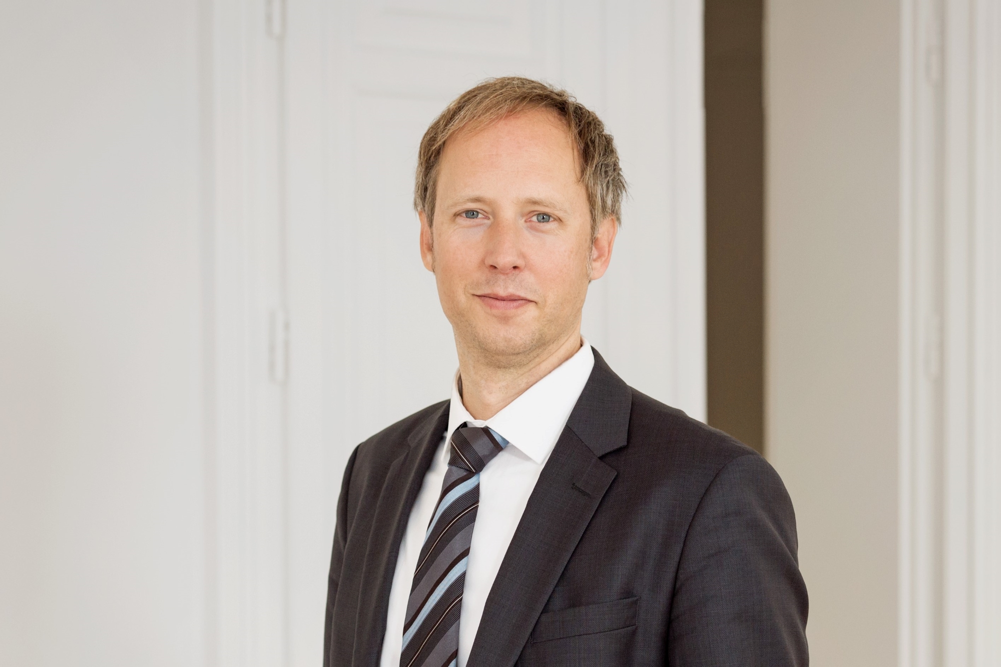 Porträtbild von Dr. Mark-Steffen Buchele, Geschäftsführer buchele cc